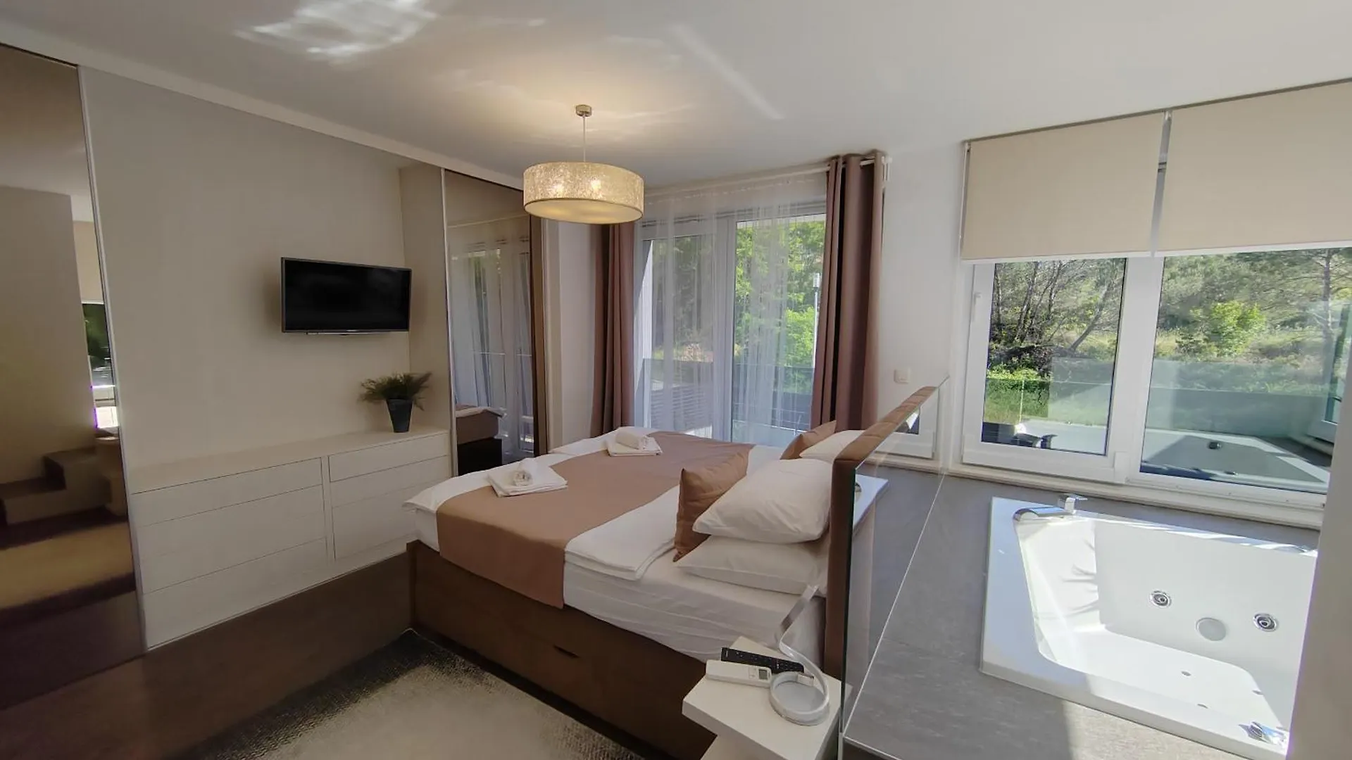 Beautiful Villa Amar Затон 0*,